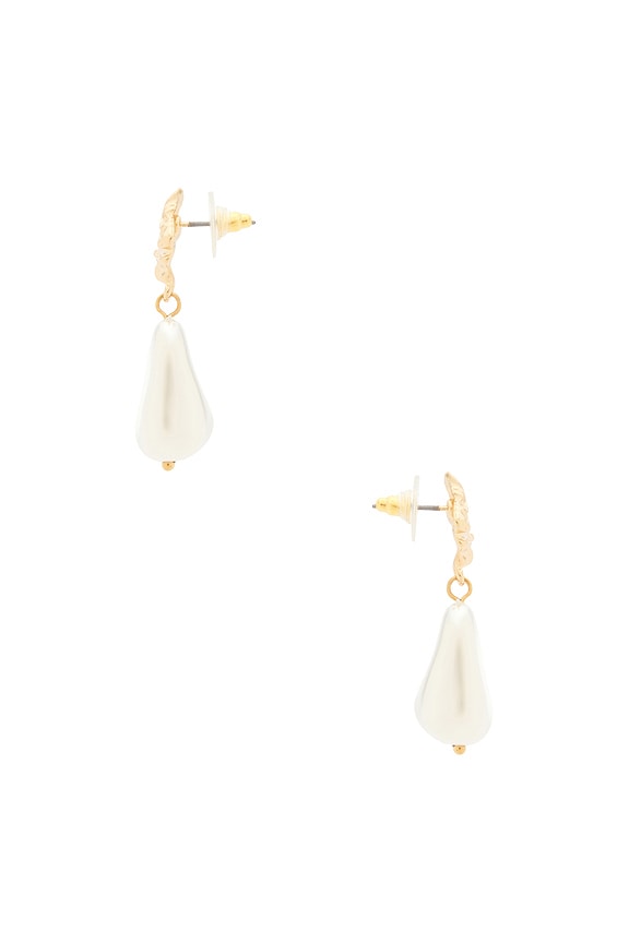 view 2 of 2 PENDIENTES LARGOS PEARL in Gold & Pearl