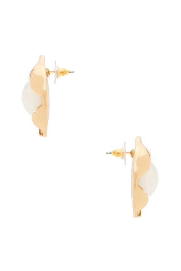 view 2 of 2 PENDIENTES DE TACHUELA CLUSTER in Gold & Pearl