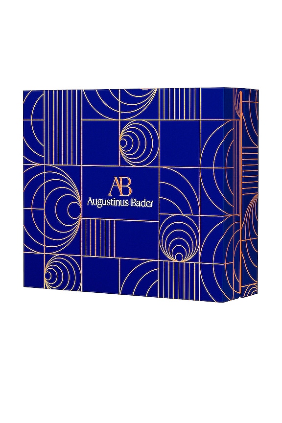 view 2 of 3 THE ICONS 스킨 케어 세트 in 