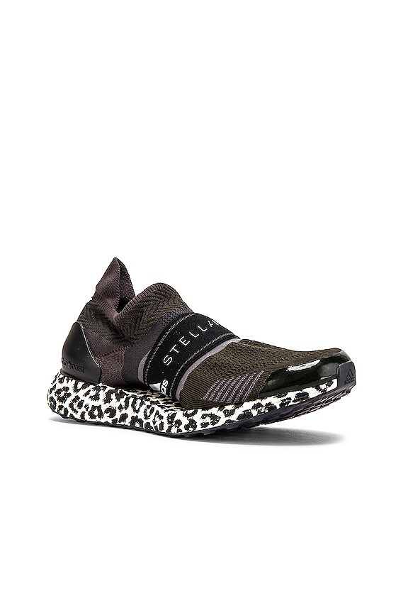 view 2 of 6 ZAPATILLA DEPORTIVA ULTRABOOST X 3D in Urban Earth & Night Steel