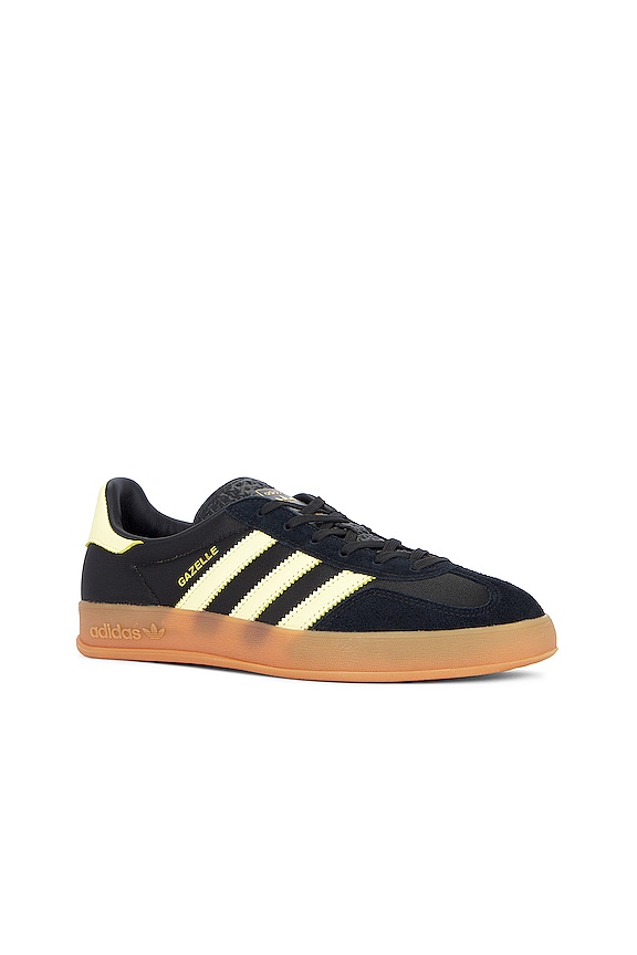 view 2 of 6 Gazelle Indoor in Core Black