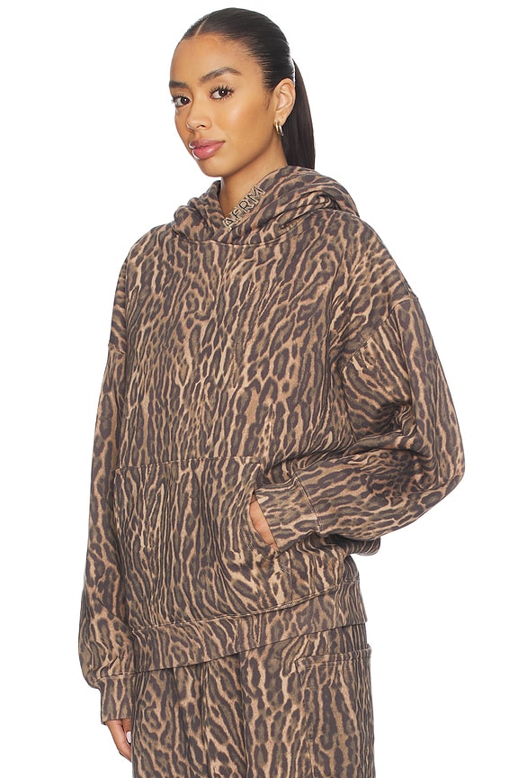 view 2 of 5 SUDADERA BLAKE in Olive Leopard