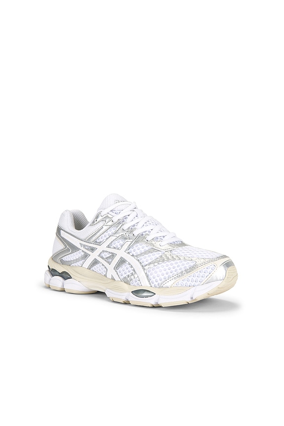 view 2 of 6 ZAPATILLA DEPORTIVA GEL-CUMULUS in White