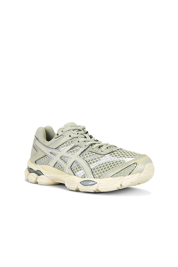 view 2 of 6 Gel-Cumulus 16 in Dried Leaf Green & Dried Leaf Green