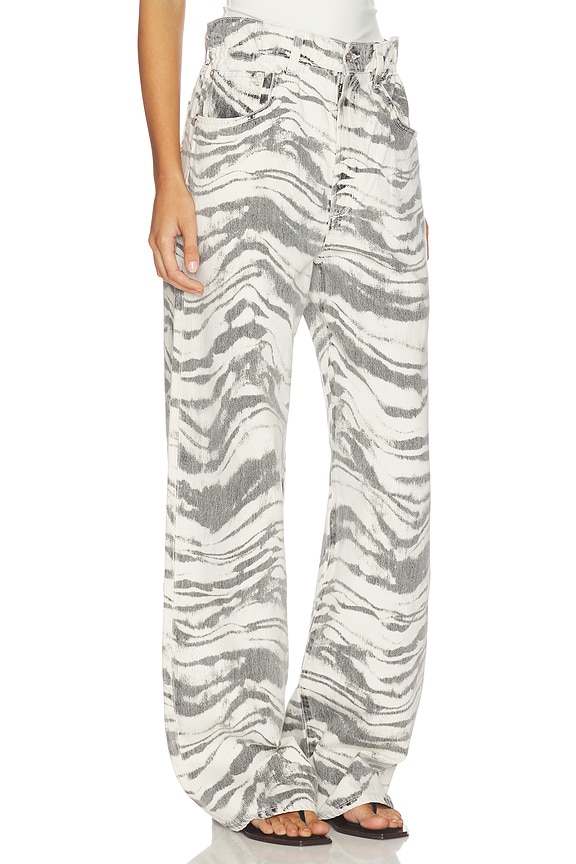 view 2 of 6 Lyonne Jeans in Quiver