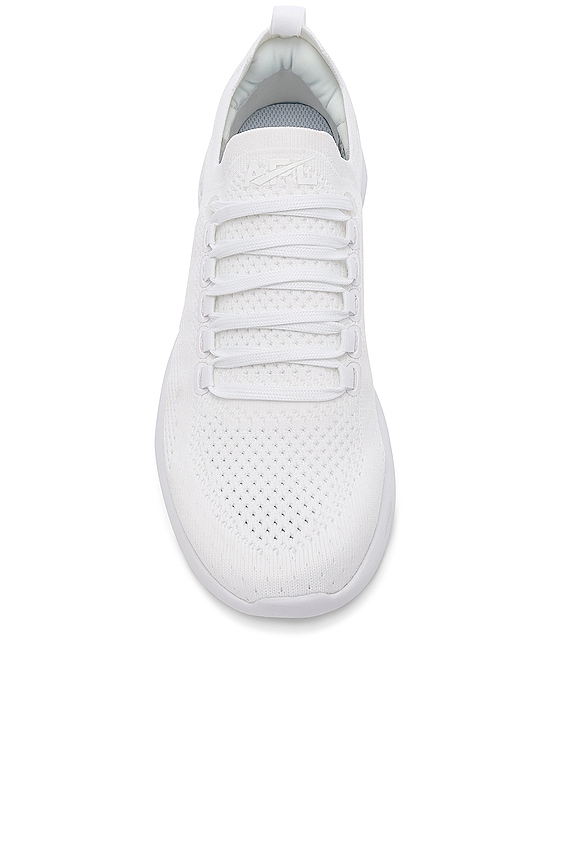 techloom breeze sneaker