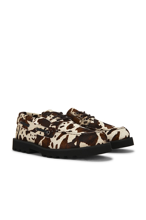 view 2 of 5 ZAPATO NÁUTICO SKIFF in Brown & Off White