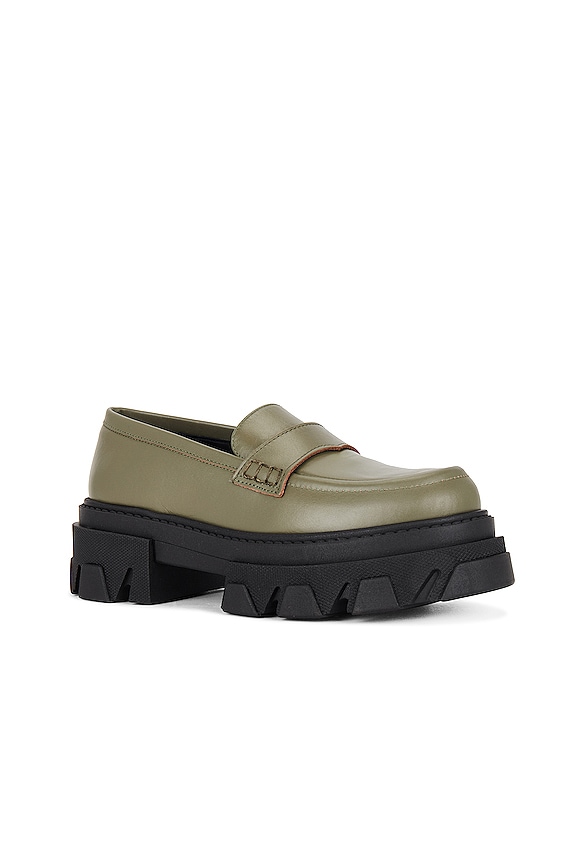 view 2 of 5 TRAILBLAZER ローファー in Dusty Olive