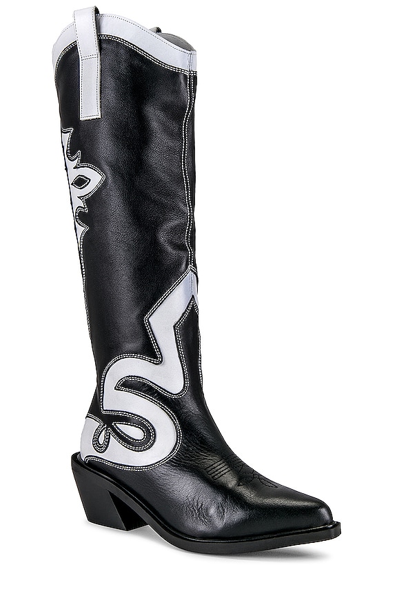 view 2 of 5 BOTA MOUNT DALLAS in Black White