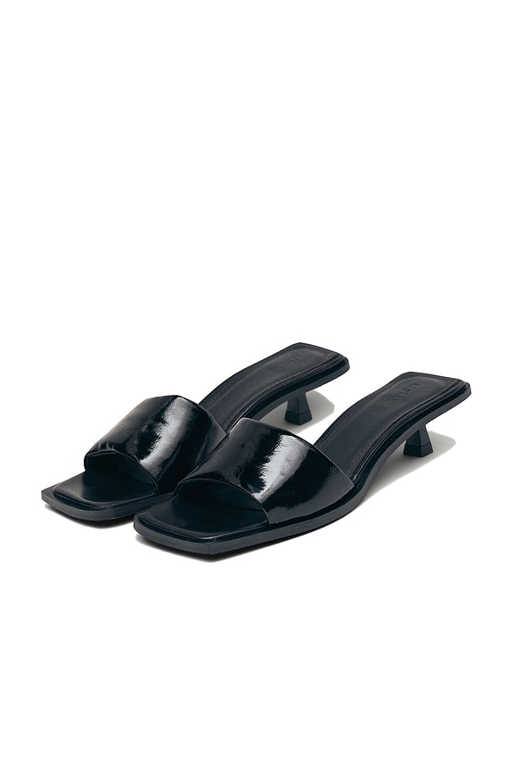 view 2 of 5 SANDALIA KIA in Onix Black