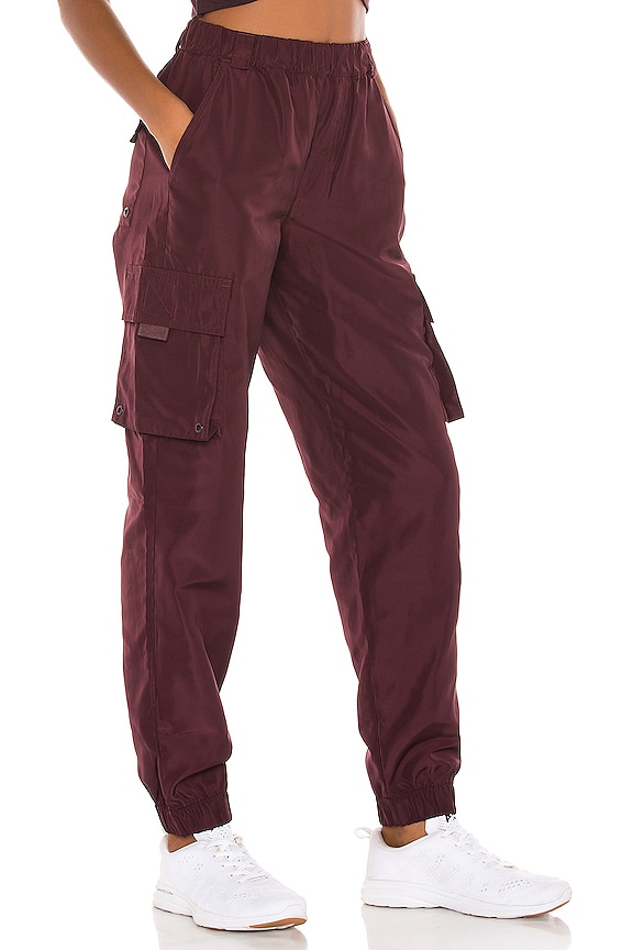 view 2 of 4 IT GIRL パンツ in Oxblood