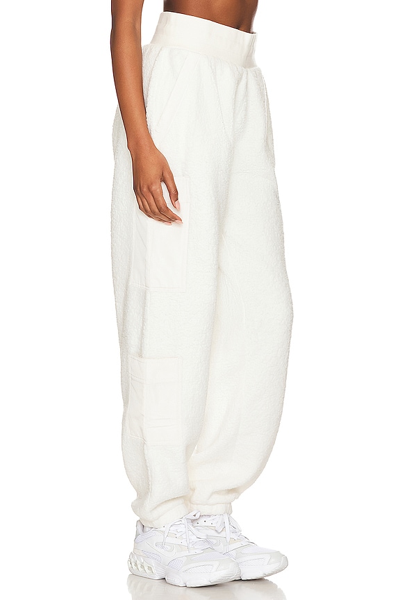 view 2 of 5 PANTALÓN DE CHÁNDAL SOLSTICIO MICRO SHERPA HIGH-WAIST in Ivory