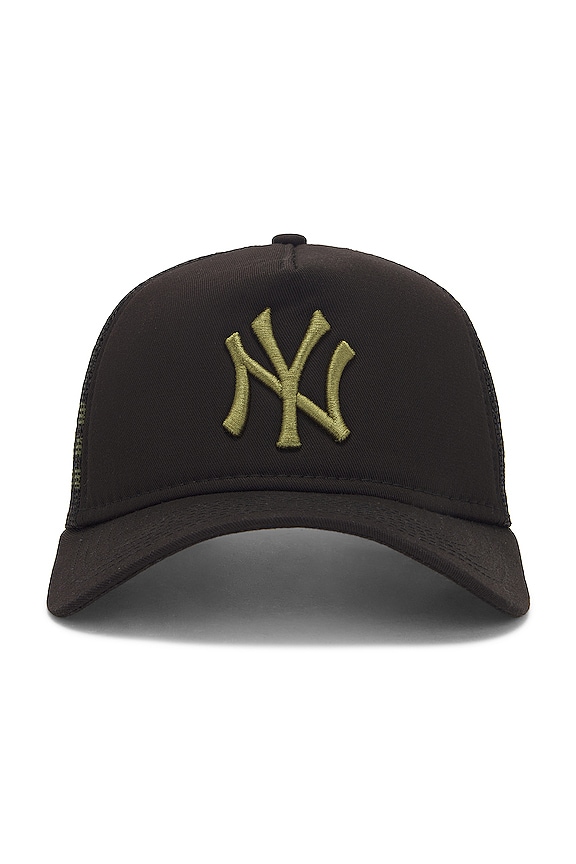 ALPHA INDUSTRIES Mlb X New Era X Alpha 940 Cap Neyyan in Black REVOLVE