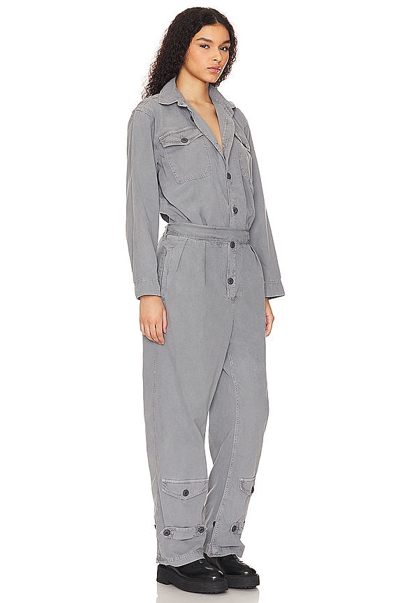 view 2 of 3 TRAJE DE VUELO MOD in Aircraft Gray