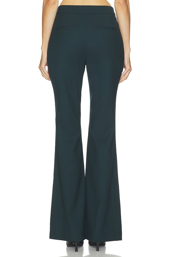Sophie Pant