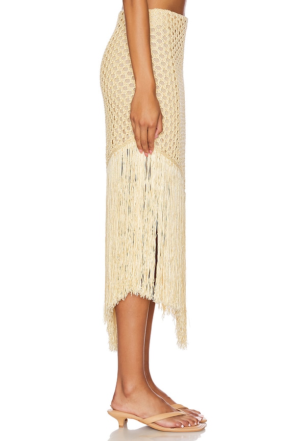 view 2 of 6 FALDA LEONA in Pampas