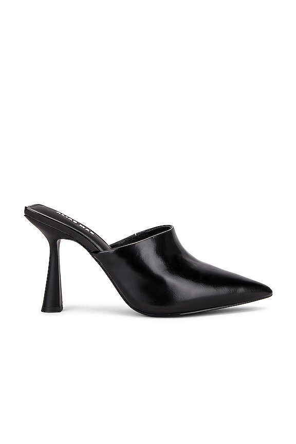 Alias Mae Zola Mule in Black | REVOLVE