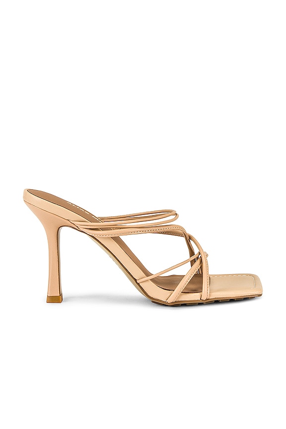 Alias Mae Leela Mule in Natural | REVOLVE