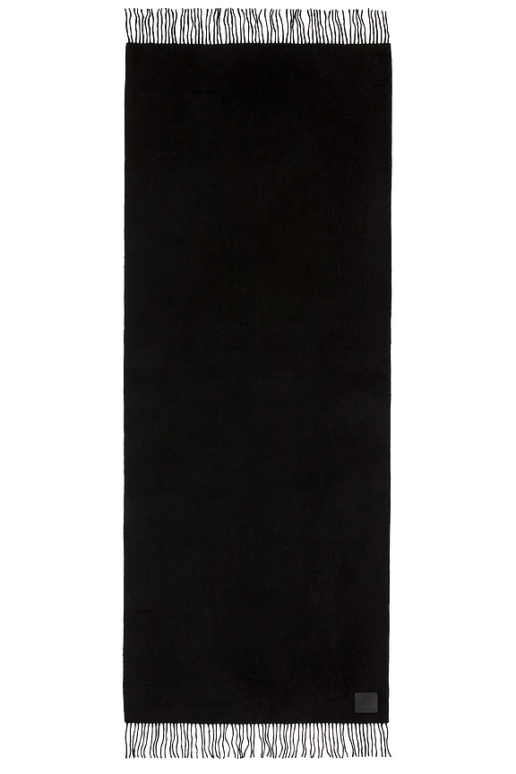 Augustina Scarf