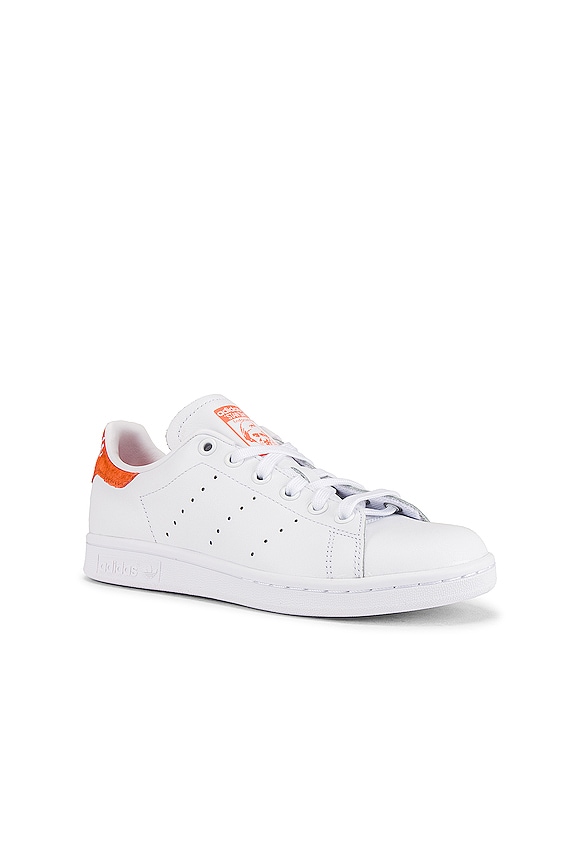 view 2 of 6 ZAPATILLA DEPORTIVA STAN SMITH in White, Coral & White