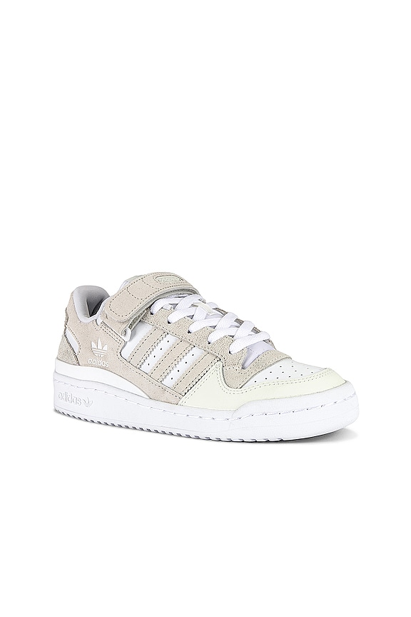 view 2 of 6 ZAPATILLA DEPORTIVA FORUM LOW in White & Orbit Grey