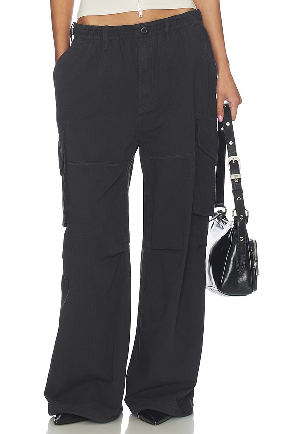 view 1 of 6 PANTALON MID RISE CARGO WITH INTERNAL LOGO in Jet Black