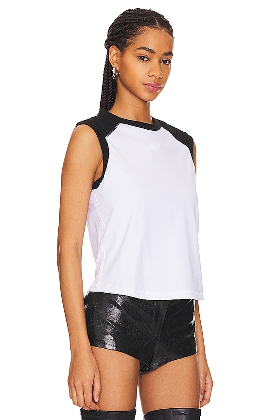 view 2 of 5 CAMISETA MANGA RAGLÁN ENCOGIDA in White & Black