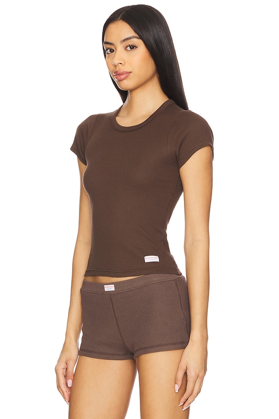 view 2 of 5 ショートスリーブクルーネックTシャツ in Chocolate Brown