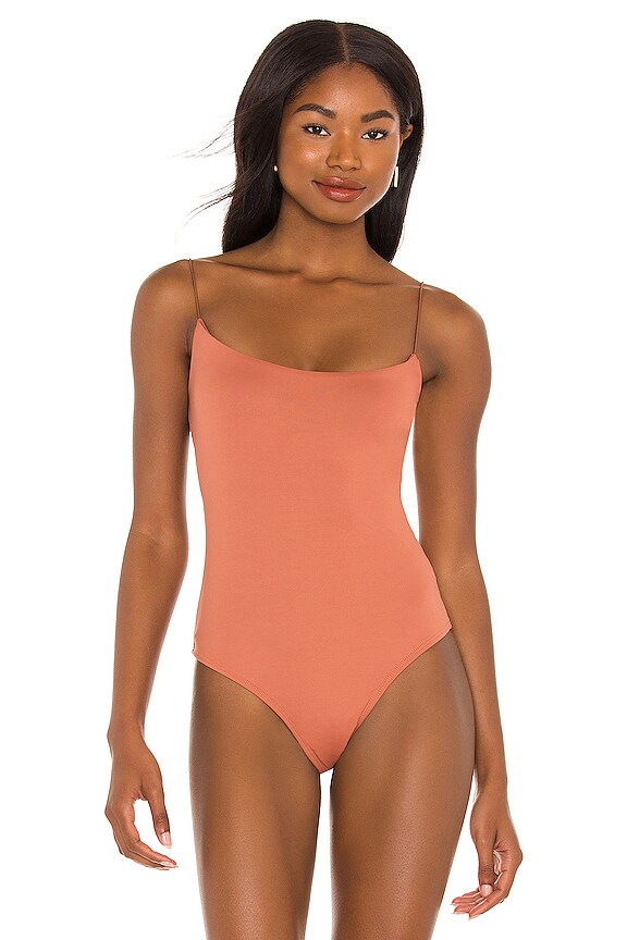 view 2 of 5 БОДИ HIRST in Clay