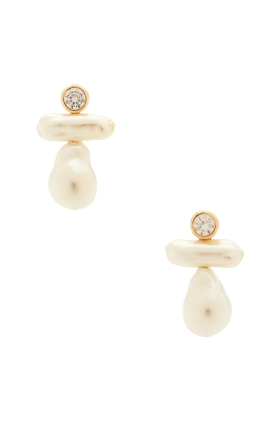 view 1 of 2 PENDIENTES LARGOS ORGANIC PEARL in Pearl