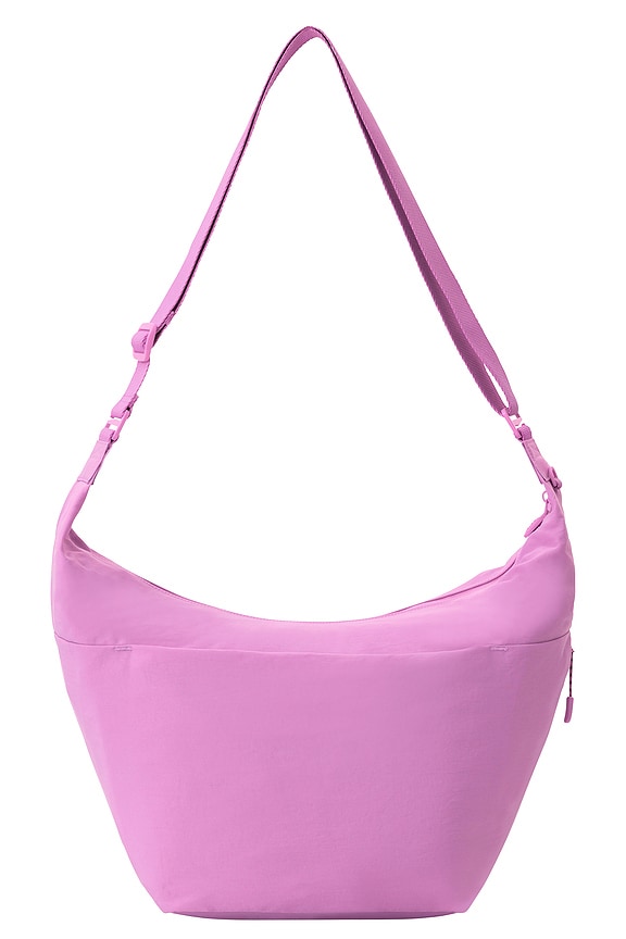 view 2 of 5 ORGANIZADOR EN FORMA DE MEDIA LUNA in Berry