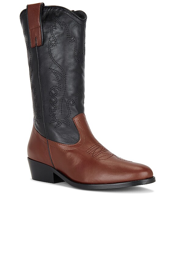 view 2 of 5 LUCKY 부츠 in Sequoia