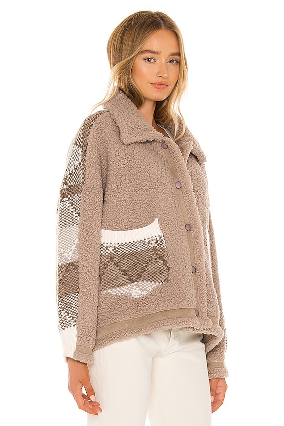 view 2 of 4 CHAQUETA in Comfort Queen