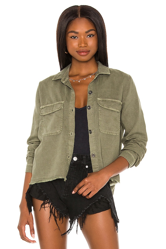 Bella Dahl Fray Hem Shirt in Basil | REVOLVE