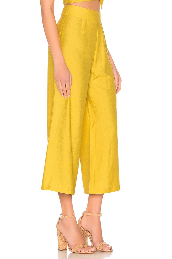 view 2 of 4 큐롯 in Mimosa