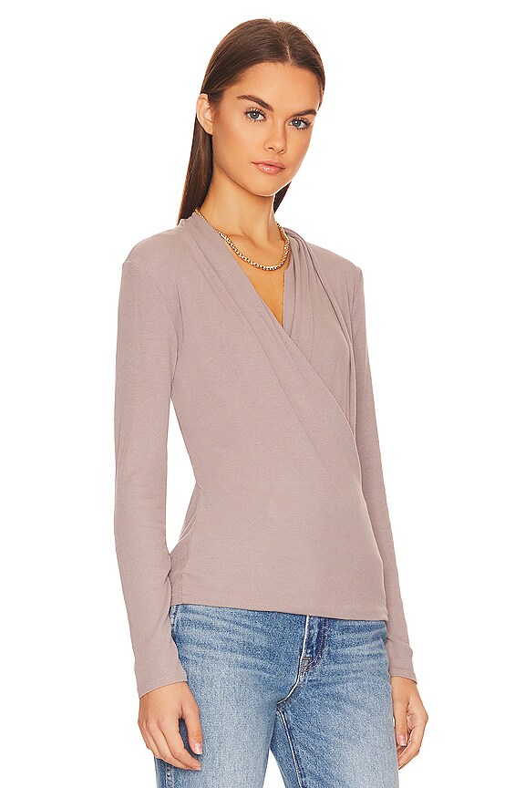 view 2 of 4 LONG SLEEVE SURPLICE 티셔츠 in Lead