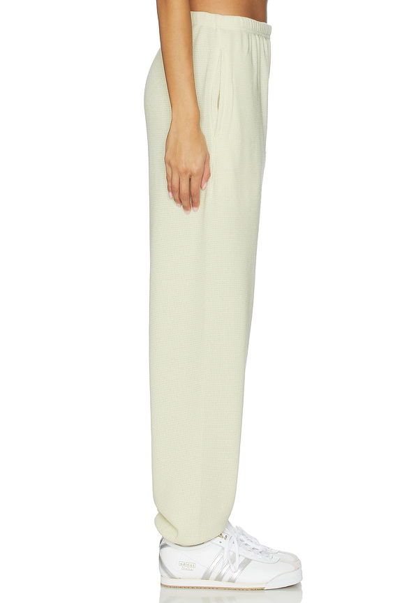 view 2 of 6 СВОБОДНЫЕ БРЮКИ KIMMY in Pastel Yellow