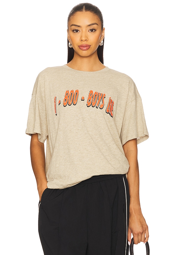 view 2 of 5 CAMISETA GRÁFICA 1-800 MANHUNT HEATHER in Tan