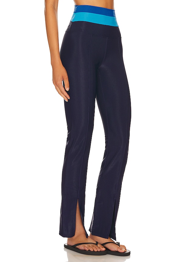 view 2 of 4 БРЮКИ AMALFI in Marine Colorblock