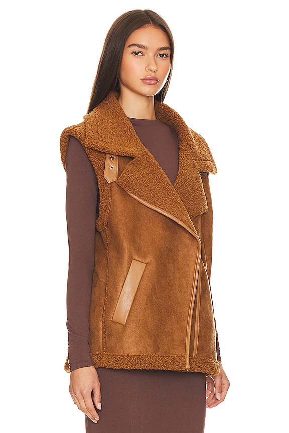 view 2 of 4 Loredo Vest in Camel