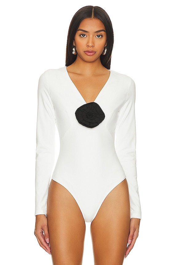 view 2 of 6 BODY NOHILI in White