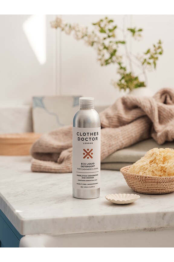 view 2 of 4 ЭКОСРЕДСТВО ДЛЯ СТИРКИ NO 3 ДЛЯ КАШЕМИРА И ШЕРСТИ NO 3 ECO WASH FOR CASHMERE & WOOL in 