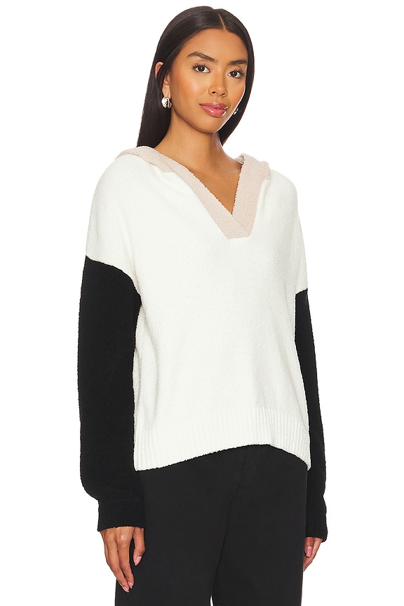 view 2 of 4 JERSEY CON CAPUCHA in Sand