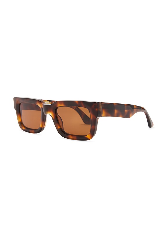 view 2 of 3 05 Sunglasses in Tortoise