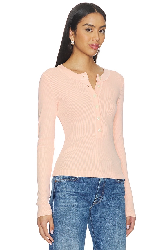 view 2 of 4 VARRA Tシャツ in Melon Creme