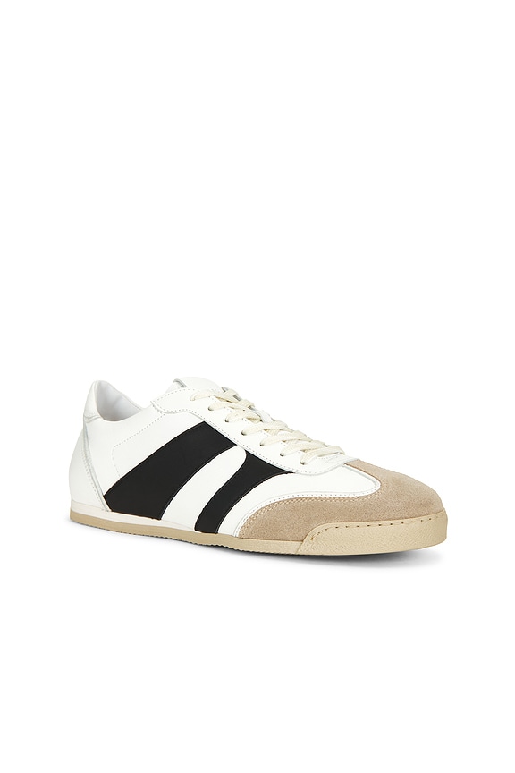 view 2 of 6 Pillar Pista in White & Nero