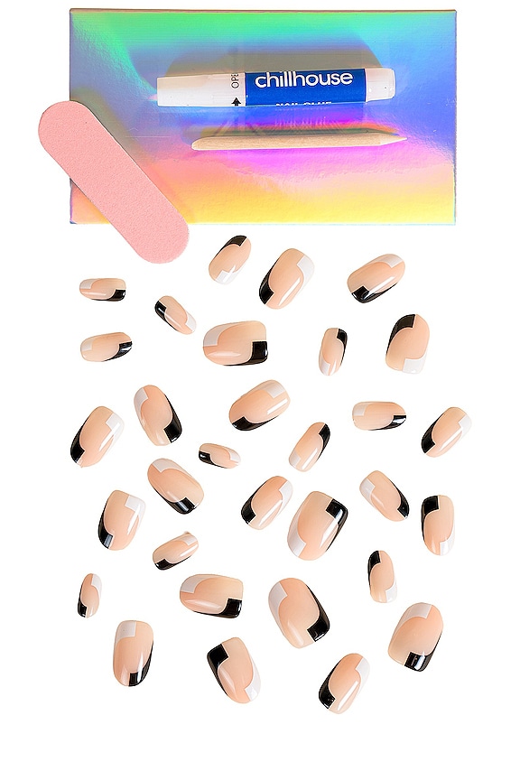 view 2 of 4 PUNTAS FRÍAS UÑAS POSTIZAS BLACK TIE AFFAIR in 