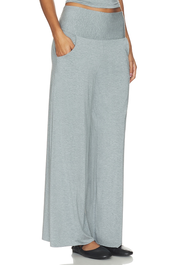 view 2 of 6 Calça Wide Leg Butter in Heathered Grey