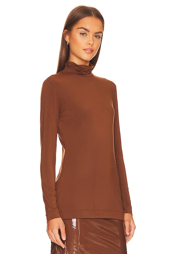 view 2 of 4 BUTTER タートルネック in Cinnamon