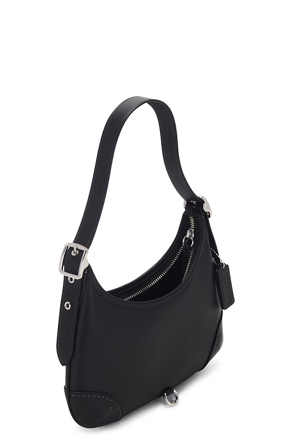 Coach Hamptons Hobo Bag in Black | REVOLVE